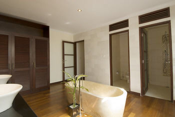 Ellora Villas