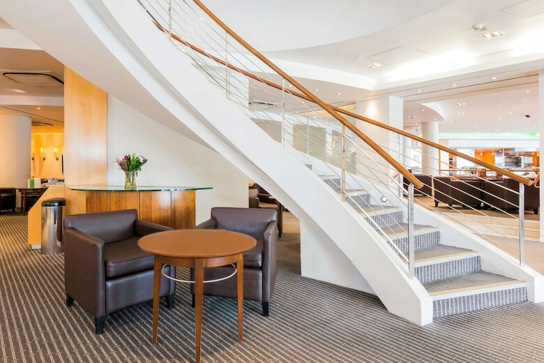 Hotel Holiday Inn London Heathrow Ariel