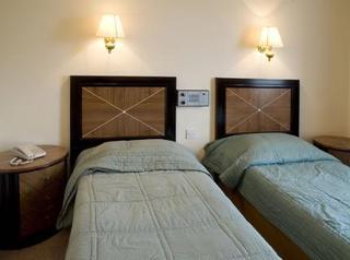 Hotel Britannia Ashley Hale