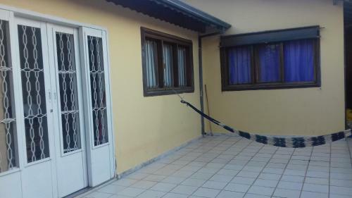 Ip� Amarelo