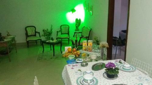 Ip� Amarelo