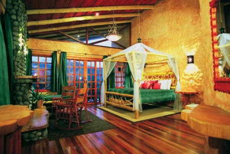 The Peace Lodge At La Paz Waterfall Gardens