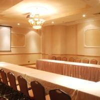 Hotel Victoria Crown Plaza