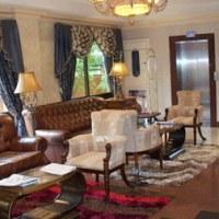 Hotel Victoria Crown Plaza