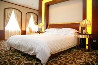 Hotel Seventh Heaven