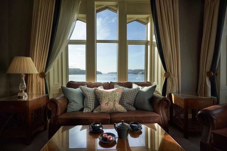 Hotel Oban Bay