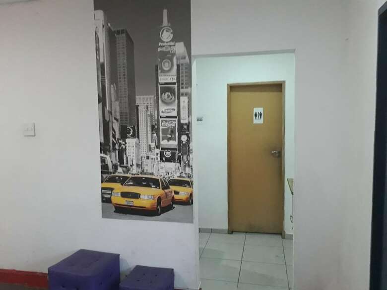 Hostal Flight Crew Hostel