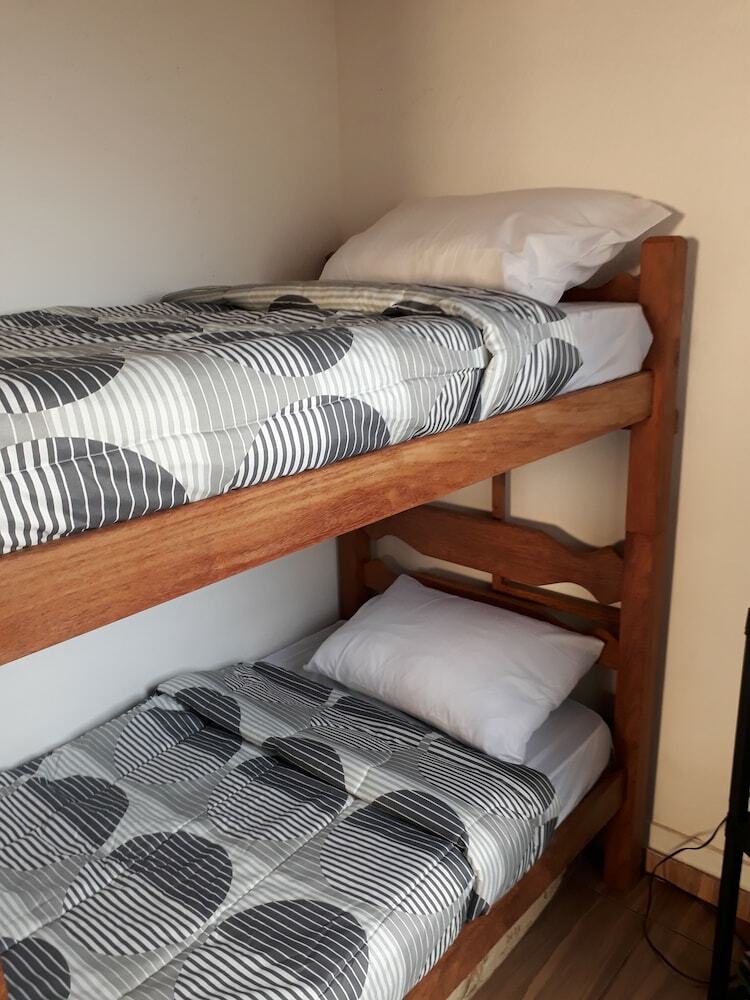 Hostal Flight Crew Hostel