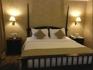 Hotel Royal Orchid Metropole