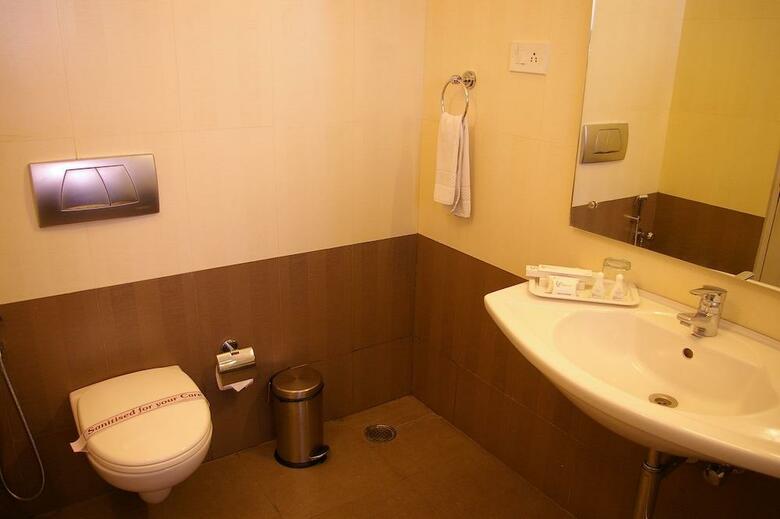 Hotel The Curzon Court