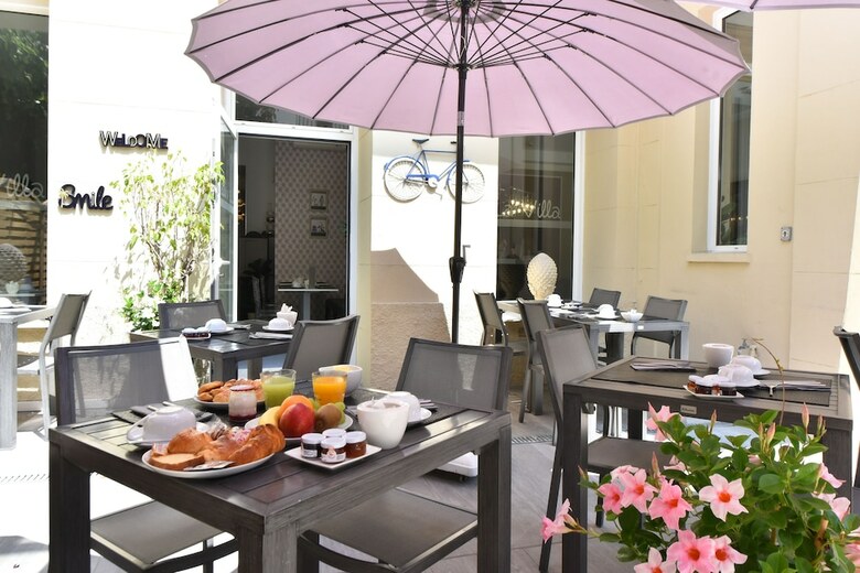 Hotel La Villa Nice Promenade(.)