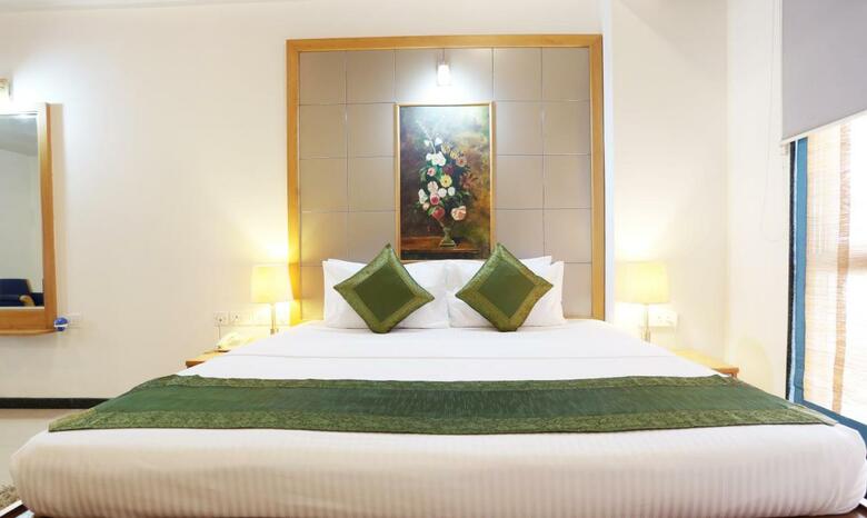 Hotel Isis Suites