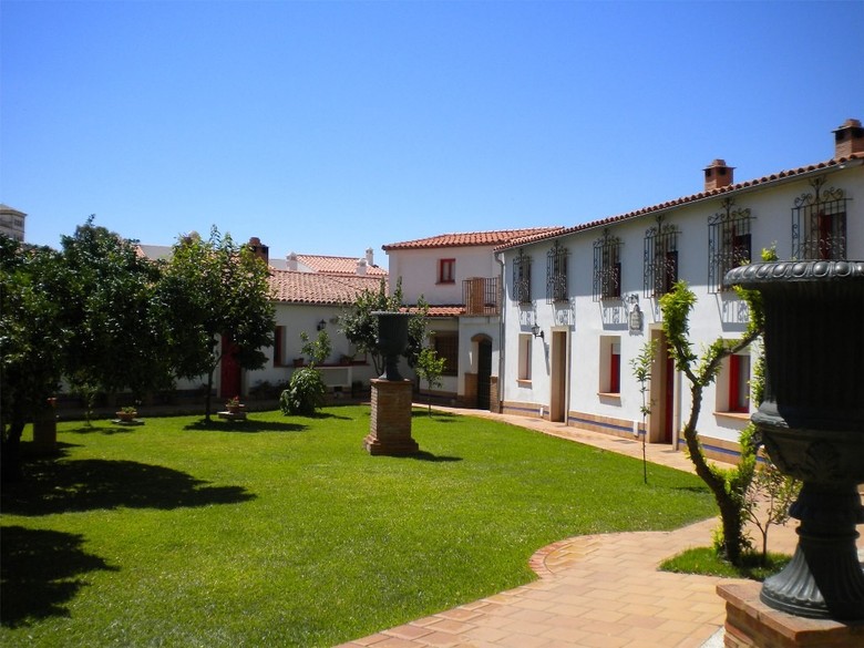 Hotel La Estancia - Villa Rosillo