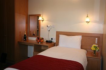 Grange Moor Hotel