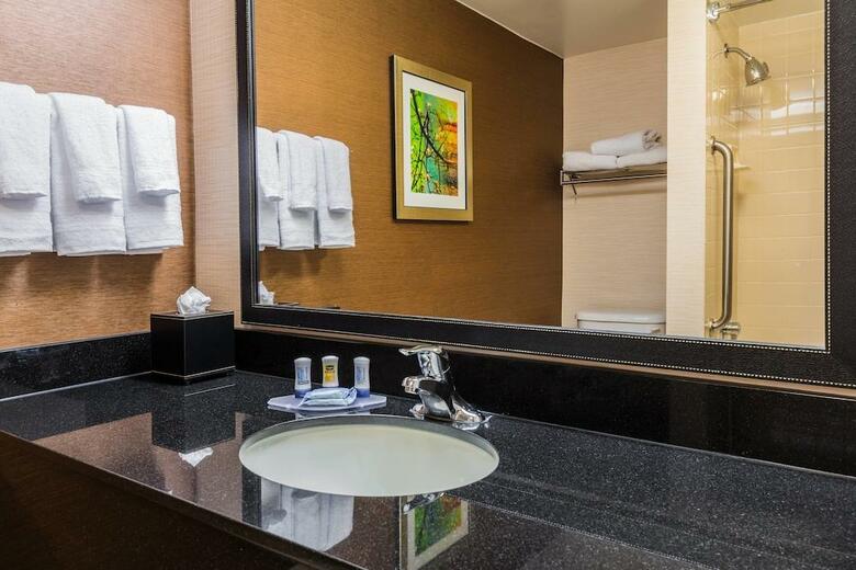 Hotel Fairfield Inn & Suites Clearwater Bayside