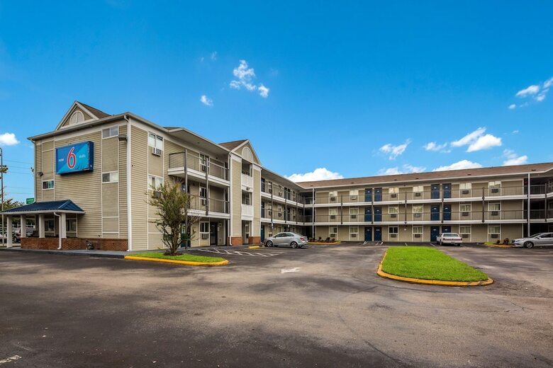 Hotel Suburban Extended Stay Bay Meadows