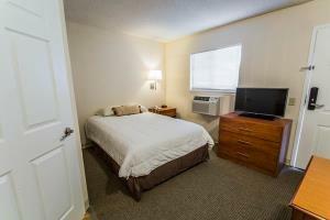 Hotel Suburban Extended Stay Bay Meadows