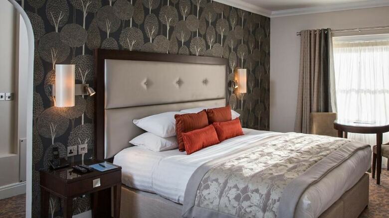 Hotel Oakley Hall