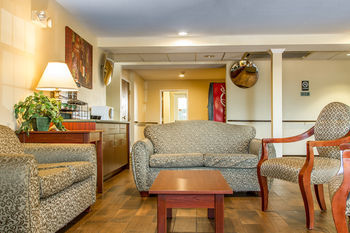 Hotel Quality Inn & Suites