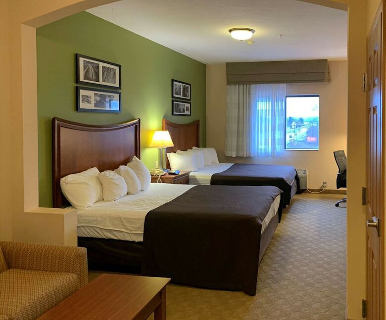 Hotel Sleep Inn & Suites