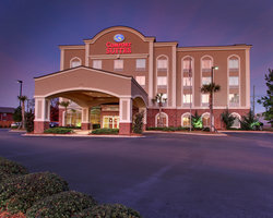 Hotel Comfort Suites Airport