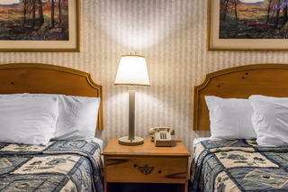 Hotel Rodeway Inn Amish Country