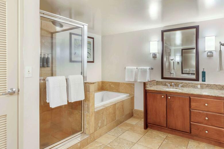 Hotel Kaanapali Beach Club