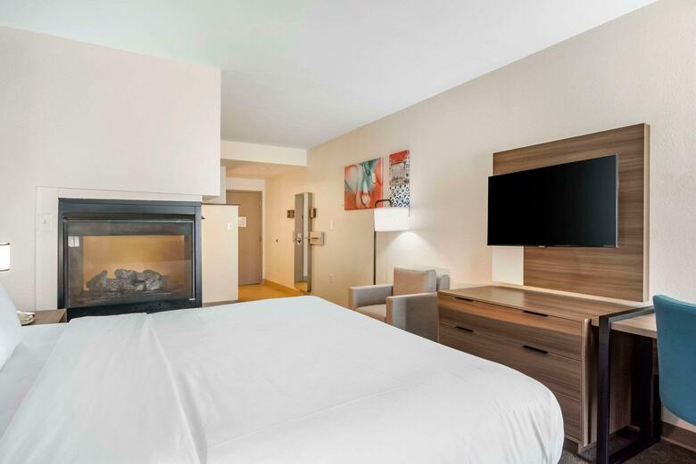 Hotel Comfort Suites Ocean City West
