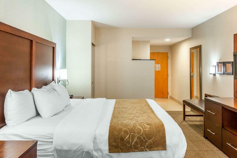 Hotel Comfort Suites Ocean City West