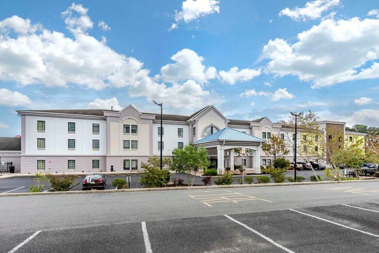 Hotel Comfort Suites Ocean City West