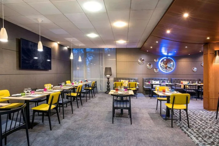 Hotel Novotel Chartres