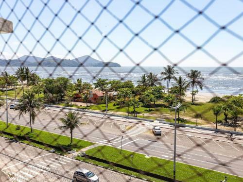 Apartamento Na Praia Do Indai�