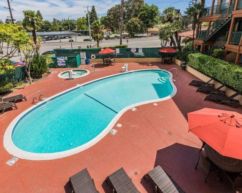 Hotel Comfort Inn Near Warner Center