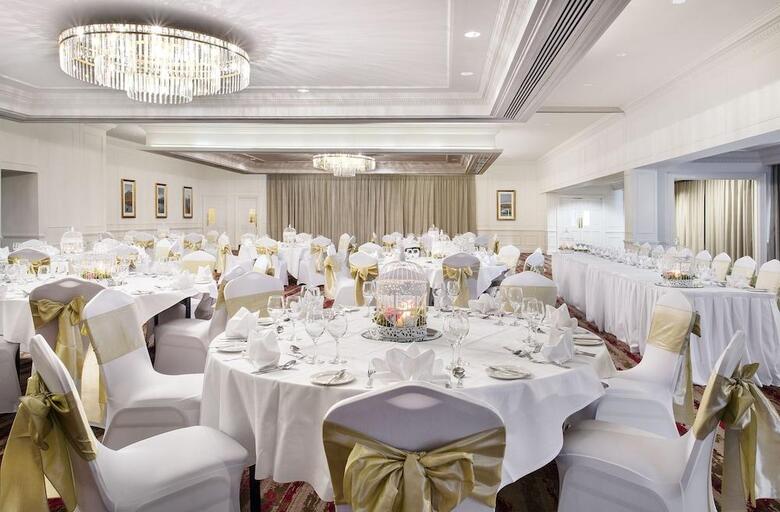 Hotel Thistle Aberdeen Airport
