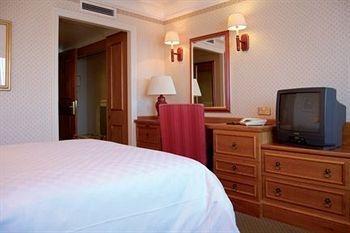 Hotel Thistle Aberdeen Airport