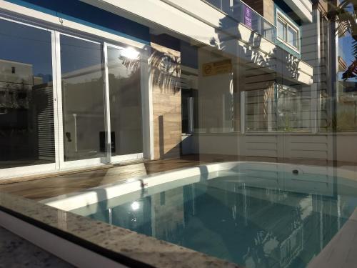 Apartamento Apto Praia Palmas, Sc