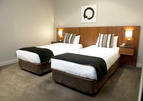 Hotel Mantra On Hindmarsh Square
