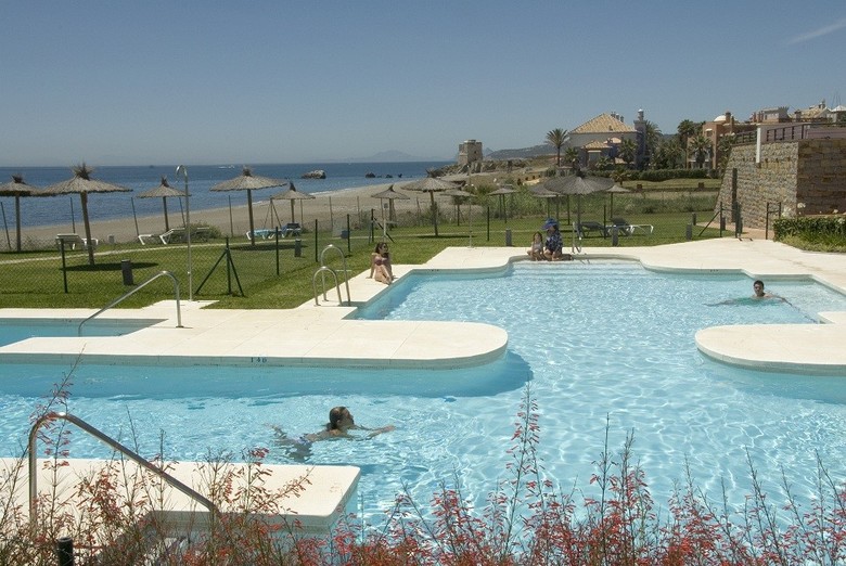 Apartamentos Casares Del Mar Luxury