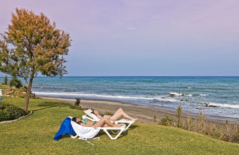 Apartamentos Casares Del Mar Luxury
