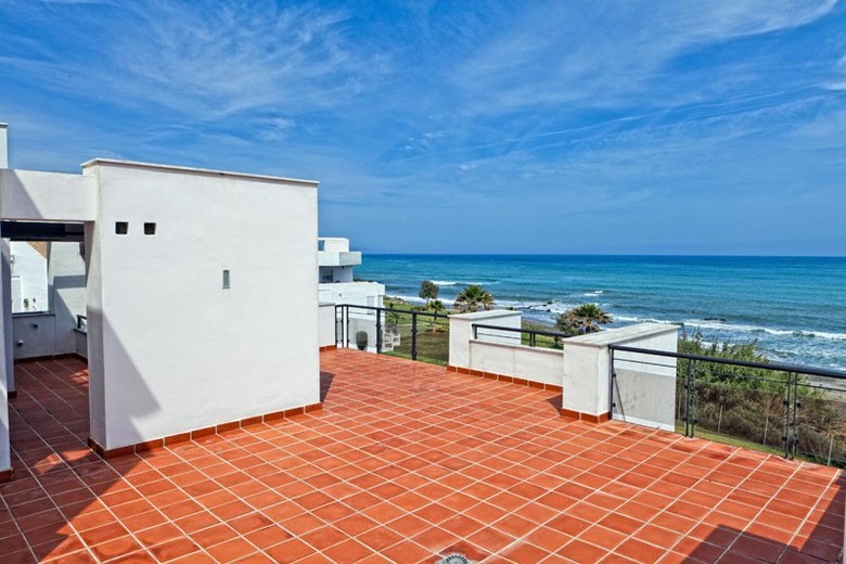 Apartamentos Casares Del Mar Luxury