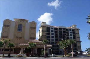Holiday Inn Hotel & Suites