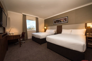 Hilton Edinburgh Airport Hotel