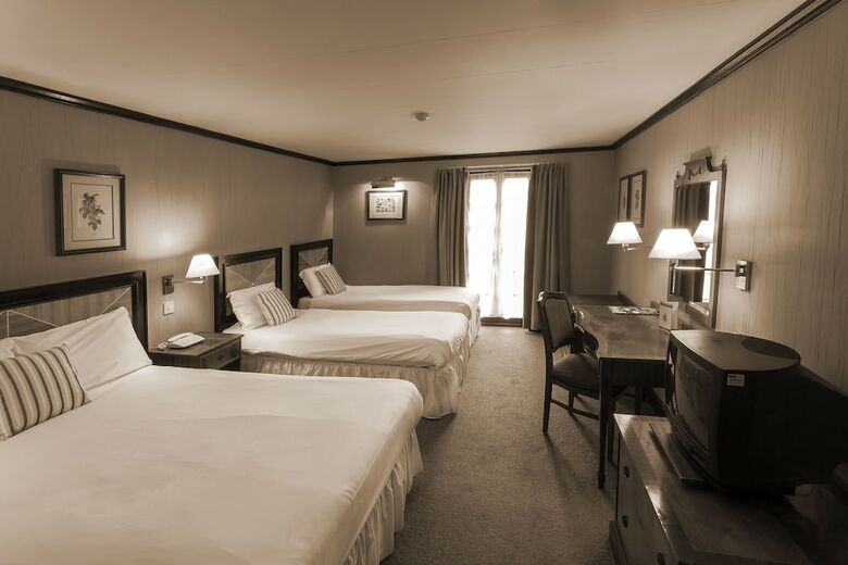 Hotel Europa Gatwick