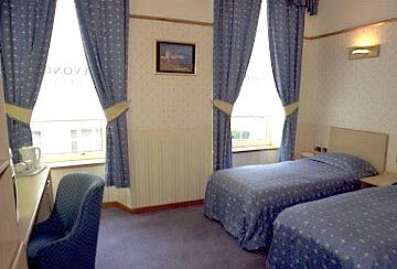 Devoncove Hotel