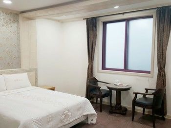 Hotel Parkwood Incheon Airport
