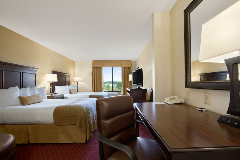 Hotel Wingate By Wyndham Greensboro