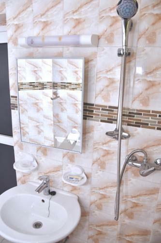 Hotel H�tel La Couronne Rw