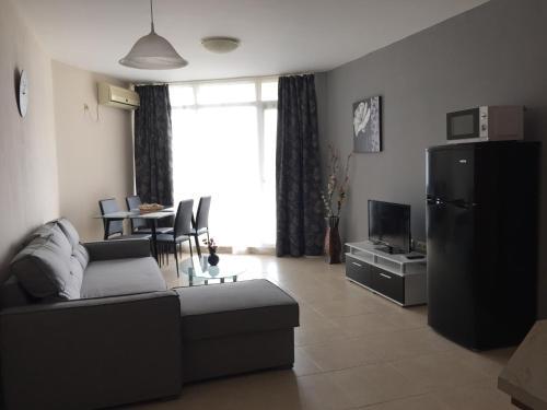 Psb Deluxe Apartments Aheloy