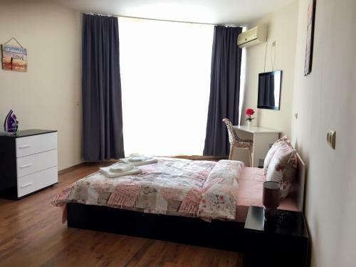 Psb Deluxe Apartments Aheloy