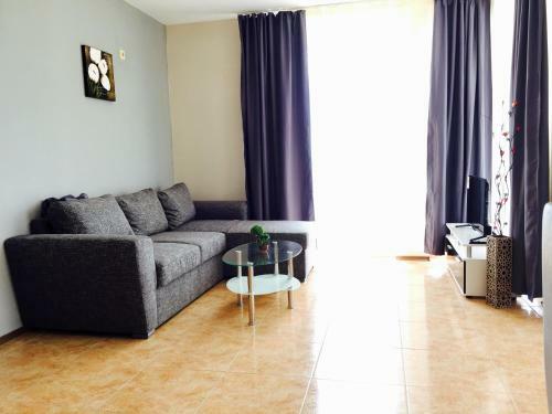 Psb Deluxe Apartments Aheloy